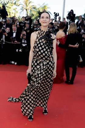 Géraldine Pailhas Montée des marches du film La vénus électrique pour la cérémonie douverture du 79ème Festival International du Film de Cannes, le 12 mai 2026 Olivier Borde Bestimage Red carpet for The electric kiss during the 79th Cannes International Film Festival Opening ceremony on May 12, 2026 Cannes France  Copyright: xOLIVIERxBORDEx xBESTIMAGExOLIVIERxBORDEx xBESTIMAGEx