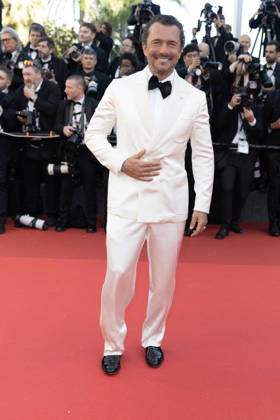 William Abadie Montée des marches du film La vénus électrique pour la cérémonie douverture du 79ème Festival International du Film de Cannes, le 12 mai 2026 Olivier Borde Bestimage Red carpet for The electric kiss during the 79th Cannes International Film Festival Opening ceremony on May 12, 2026 Cannes France  Copyright: xOLIVIERxBORDEx xBESTIMAGExOLIVIERxBORDEx xBESTIMAGEx