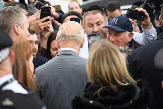 King Charles III Visits Golders Green, London, UK - Thursday 14 May 2026 King Charles III visits members of the Jewish community in Golders Green, London, England, UK on Thursday 14 May, 2026 to show solidarity and support., Credit:Justin Ng Avalon UK, England, London, Golders Green Copyright: xJustinxNgx xAvalonx 1098933338