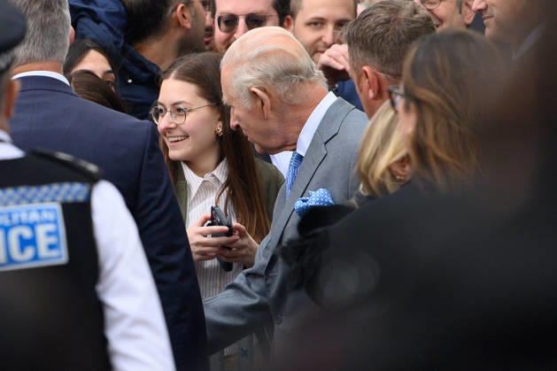 King Charles III Visits Golders Green, London, UK - Thursday 14 May 2026 King Charles III visits members of the Jewish community in Golders Green, London, England, UK on Thursday 14 May, 2026 to show solidarity and support., Credit:Justin Ng Avalon UK, England, London, Golders Green Copyright: xJustinxNgx xAvalonx 1098933361