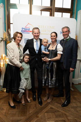 14 05 2026, The Blum family, from left to right Ulrike , Hanna 6 , Hansi, Lukas 11 months , Simone and Jürgen Welcome evening of Pferd International Munich at the event location The Resi at Viktualienmarkt in Munich