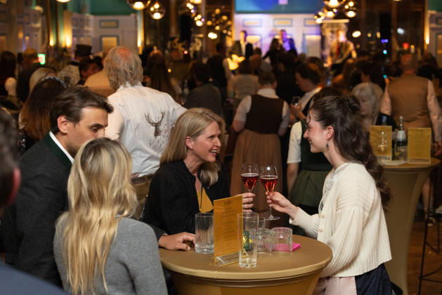 14 05 2026, Kerstin von der Linden with daughter Emilia Welcome evening of Pferd International Munich at the event location The Resi at Viktualienmarkt in Munich