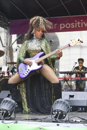 Nik West live at enercity swinging hannover 2026 on the Platz der Menschrechte in front of the New Hanover Town Hall, 14 05 2026 Foto:xC.xNiehausx xFuturexImagex enercity_6516