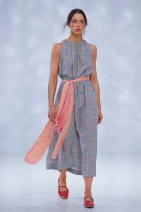 Australian Fashion Week 2026 - Runway - Ngali A model walks the runway during the Ngali Wander with Wonder Runway show at Australian Fashion Week 2026 at the Museum of Contemporary Art on May 15, 2026 in Sydney, Australia., Credit:IOIO IMAGES IOIO Avalon Australia, New South Wales, Sydney, Museum of Contemporary Art Copyright: xIOIOxIMAGESx xIOIOx xAvalonx 1099146113