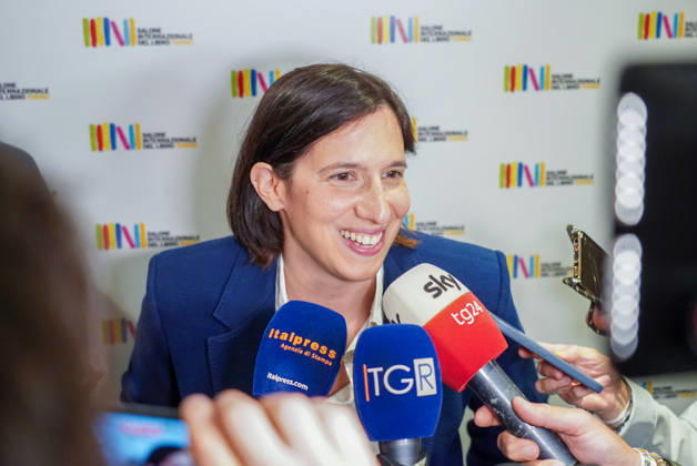 May 15, 2026, Turin, To, Italy: Democratic Party Secretary Elly Schlein visits the International Book Fair. Turin, May 15, 2026 Turin Italy  - ZUMAa289 20260515_zia_a289_028 Copyright: xSelenexDanielex xAgfx