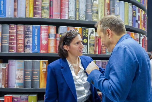 May 15, 2026, Turin, To, Italy: Democratic Party Secretary Elly Schlein and Turin Mayor Stefano Lorusso pose for a photo at the book tower at the International Book Fair. Turin, May 15, 2026 Turin Italy  - ZUMAa289 20260515_zia_a289_024 Copyright: xSelenexDanielex xAgfx