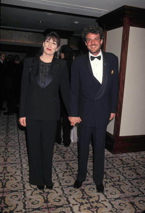 ANJELICA HUSTON Nov. 29, 2005 - K3925LR.ANJELICA HUSTON WITH HER BROTHER DANNY HUSTON 1996.THE JOHN HUSTON AWARD , MARTIN SCORSESE HONORD. LISA ROSE- Copyright: xLisaxRosex