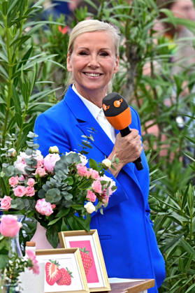 ZDF Fernsehgarten presenter Andrea Kiwi Kiewel during the ZDF entertainment show Fernsehgarten on 17 05 2026 in Mainz 20260517MWI122300