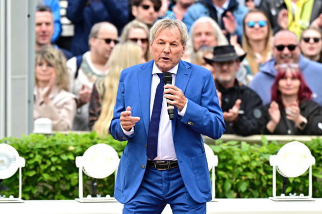 ZDF Fernsehgarten singer Bernhard Brink during the ZDF entertainment show Fernsehgarten on 17 05 2026 in Mainz 20260517MWI122433