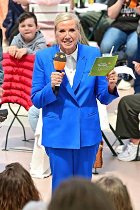 ZDF Fernsehgarten presenter Andrea Kiwi Kiewel during the ZDF entertainment show Fernsehgarten on 17 05 2026 in Mainz 20260517MWI122653