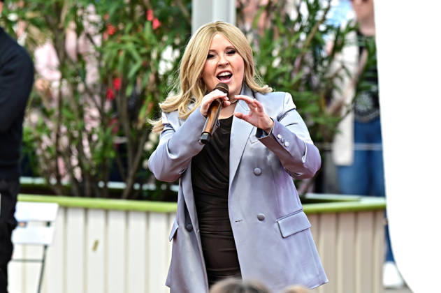 ZDF Fernsehgarten singer Maite Kelly during the ZDF entertainment show Fernsehgarten on 17 05 2026 in Mainz 20260517MWI122688