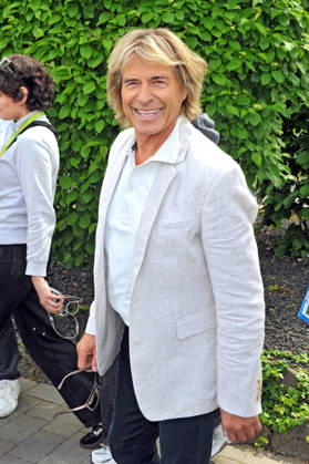ZDF Fernsehgarten singer Hansi Hinterseer during the ZDF entertainment show Fernsehgarten on 17 05 2026 in Mainz 20260517MWI122836