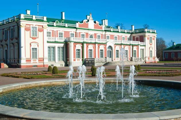 Gardens of Kadriorg Palace in Tallinn, Estonia Copyright: xbreeze09x Panthermedia69421084.jpg