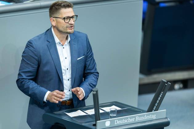 81 Session of the German Bundestag on 22 05 2026 in the plenary chamber of the Reichstag building in Berlin Rene Springer MdB Alternative for Germany AfD xJRx