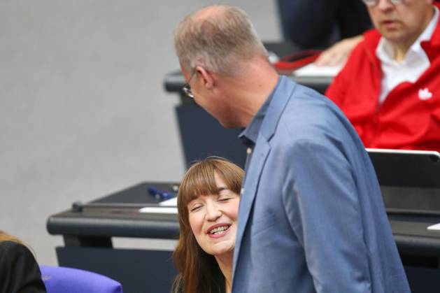 Berlin, Germany, 22 05 2026 German Bundestag 81 Bundestag session Heidi Reichinnek Linke and Matthias Miersch SPD Copyright: xdtsxNachrichtenagenturx dts_119881