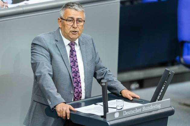 81 Session of the German Bundestag on 22 05 2026 in the plenary chamber of the Reichstag building in Berlin Bernd Schattner MdB Alternative for Germany AfD xJRx