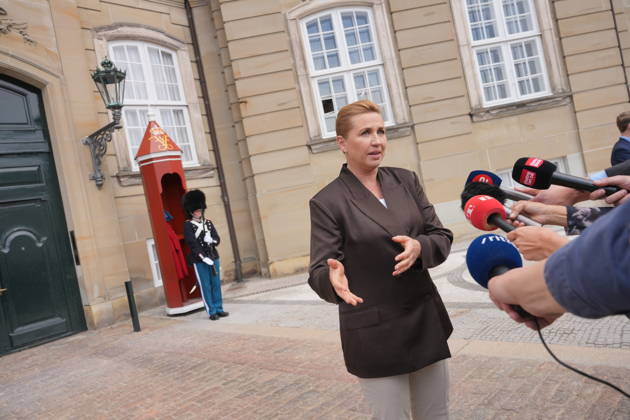Denmark Politics Acting Prime Minister Mette Frederiksen after her visit to the King at Amalienborg Palace in Copenhagen, Denmark, Saturday, May 23, 2026 After Saturday s royal round, it is clear that acting Prime Minister Mette Frederiksen S is once again the royal investigator pointed to form a new Danish government , Copenhagen Denmark  Copyright: EmilxHelmsx spdk20260523-142137-L