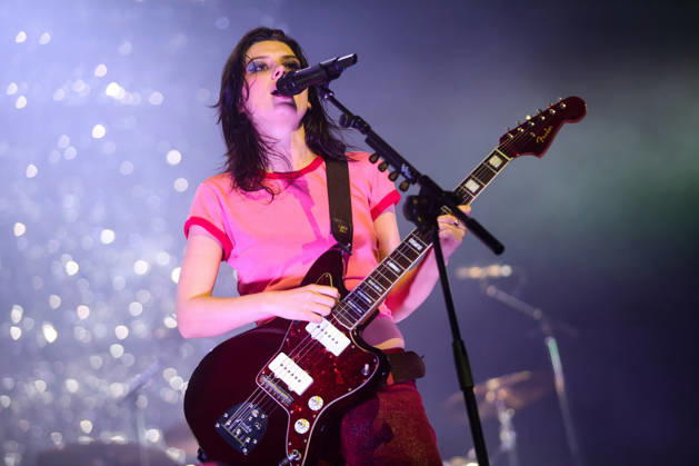 SaO PAULO, SP - 23.05.2026: C6 FEST 2026 - British band Wolf Alice performs at the Metlife Tent at the fourth edition of C6 Fest held at Parque Ibirapuera on Saturday night (23). The festival brings together national and international artists in performances of jazz, rock, indie, electronic and experimental music throughout the weekend. x2948896x  YurixMurakami