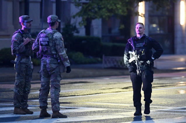 Multiple Shots Fired Half A Block From White House Complex Law enforcement, including members of the National Guard work the scene after multiple rapid-fire gunshots ring out outside the White House on May 23, 2026 in Washington, DC. A suspect was killed after opening fire on a Secret Service checkpoint outside the White House Saturday evening. Photo by Olivier Douliery ABACAPRESS.COM Washington DC United States  Copyright: xDoulieryxOlivier ABACAx