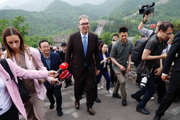 BEIJING, CHINA - MAY 24: Serbian President Aleksandar Vucic visits the Badaling Great Wall on May 24, 2026 in Beijing, China. Serbian President Aleksandar Vucic arrived in Beijing on May 24 for his first state visit to China that will run through May 28. Aleksandar Vucic visited the Great Wall shortly after his arrival. Copyright: xChinaxNewsxServicex 111643953748