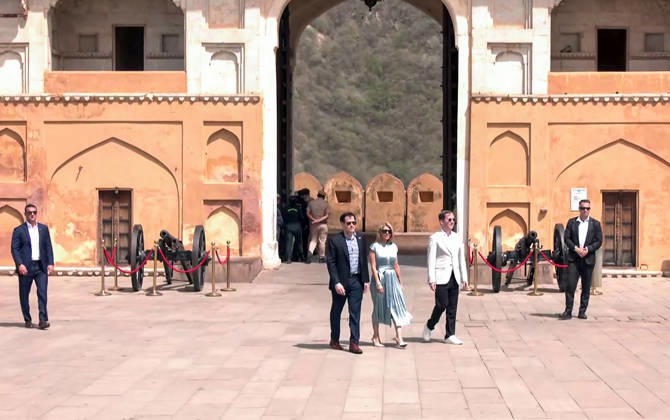 RECORD DATE NOT STATED US Secretary of State Marco Rubio, along with his wife, Jeanette D. Rubio, and US Ambassador to India Sergio Gor, during their visit to Amber Fort Jaipur, May 25 (ANI): US Secretary of State Marco Rubio, along with his wife, Jeanette D. Rubio, and US Ambassador to India Sergio Gor, during their visit to Amber Fort, in Jaipur on Monday. (ANI Video Grab) Jaipur Rajasthan India Copyright: xANIx ANI_20260525120