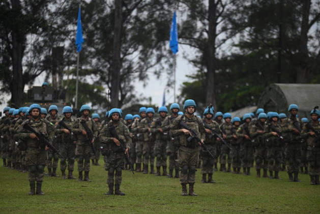 UN to assess whether the Brazilian Navy Marine Corps remains at the top of the global rankings for peacekeeping readiness RIO DE JANEIRO, BRAZIL, MAY 26 : A view of the Brazilian Army forces training as in the coming days, the UN will assess whether the Brazilian Navy Marine Corps remains at the top of the global rankings for peacekeeping readiness in Rio de Janeiro, Brazil on May 26, 2026. The Brazilian Navy Marine Corps undergoes rigorous inspections by the UN (United Nations) to certify and recertify elite troops at the highest level. The most recent operational assessment, held at the Ilha do Governador Naval Complex, involved more than 500 military personnel, bomb disposal robots, drones, armored vehicles, and machine guns in combat a Copyright: x2026xAnadoluxFabioxTeixeirax