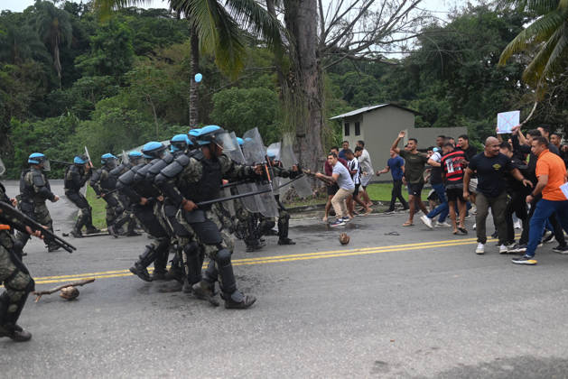 UN to assess whether the Brazilian Navy Marine Corps remains at the top of the global rankings for peacekeeping readiness RIO DE JANEIRO, BRAZIL, MAY 26 : A view of the Brazilian Army forces training as in the coming days, the UN will assess whether the Brazilian Navy Marine Corps remains at the top of the global rankings for peacekeeping readiness in Rio de Janeiro, Brazil on May 26, 2026. The Brazilian Navy Marine Corps undergoes rigorous inspections by the UN (United Nations) to certify and recertify elite troops at the highest level. The most recent operational assessment, held at the Ilha do Governador Naval Complex, involved more than 500 military personnel, bomb disposal robots, drones, armored vehicles, and machine guns in combat a Copyright: x2026xAnadoluxFabioxTeixeirax
