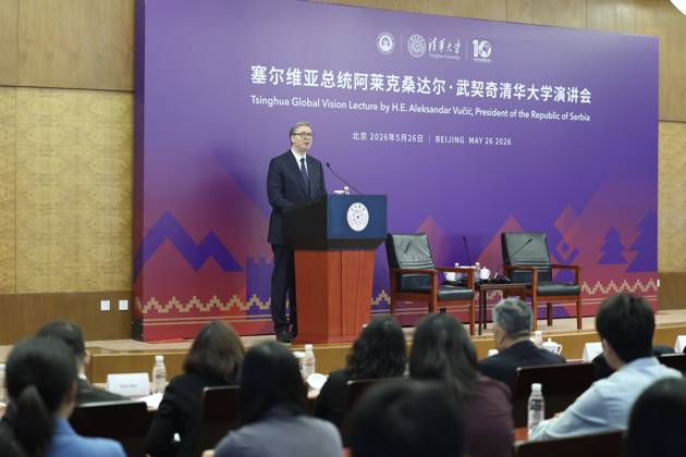 BEIJING, CHINA - MAY 26: Serbian President Aleksandar Vucic delivers a speech while visiting Tsinghua University on May 26, 2026 in Beijing, China. Vucic is on a state visit to China from May 24 to 28. Copyright: xChinaxNewsxServicex 111644204995