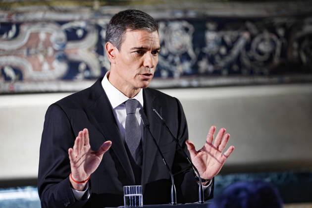 May 27, 2026, Rome, ITALY: Spain s Prime Minister, Pedro Sanchez, attends a press conference held at the Spanish Embassy to the Holy See, Rome, Italy, 27 May 2026. ANSA FABIO FRUSTACI. Rome ITALY  - ZUMAa110 20260527_zaf_a110_012 Copyright: xFabioxFrustacix