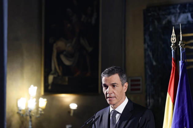 May 27, 2026, Rome, ITALY: Spain s Prime Minister, Pedro Sanchez, attends a press conference held at the Spanish Embassy to the Holy See, Rome, Italy, 27 May 2026. ANSA FABIO FRUSTACI. Rome ITALY  - ZUMAa110 20260527_zaf_a110_009 Copyright: xFabioxFrustacix