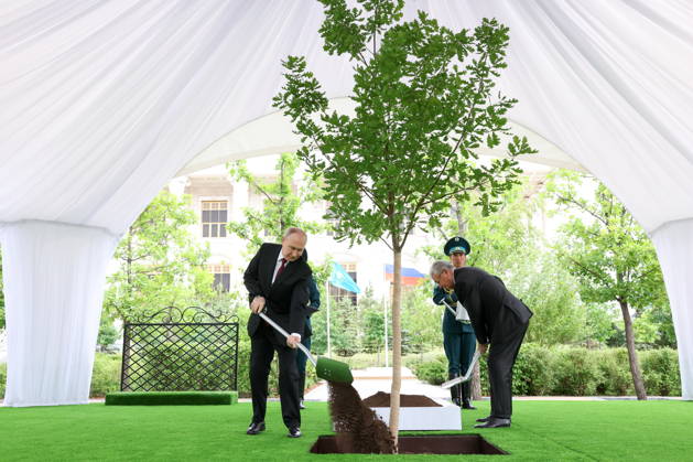 KAZAKHSTAN, ASTANA - MAY 28, 2026: Russia s President Vladimir Putin (L) and Kazakhstan s President Kassym-Jomart Tokayev take part in a tree-planting ceremony on the Alley of Eternal Friendship between Russia and Kazakhstan. Alexander Kazakov Russian Presidential Press and Information Office TASS  93130610
