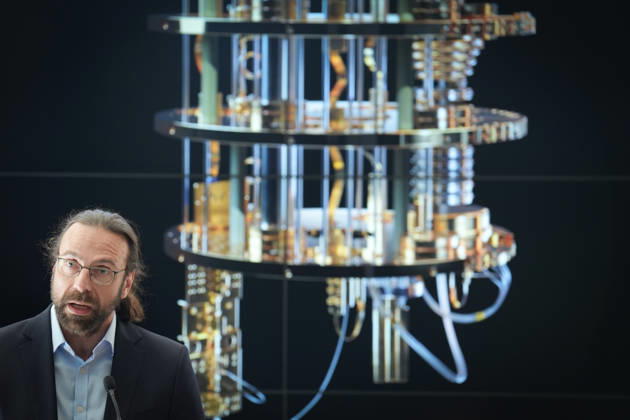 The Barcelona Supercomputing Center presents the MareNostrum Ona quantum computer in Barcelona The head of R&D of Euro HPC, Daniel Opalka, during the official presentation ceremony and subsequent attention to the media, at the facilities of the Plaza Eusebi Güell, on May 28, 2026, in Barcelona, Catalonia Spain The technical and institutional meeting brings together the Minister of Research of the Generalitat de Catalunya, the Secretaries of State for Science and Digitalization, the Director of the BSC and the Rector of the UPC to present the operational capabilities of this advanced computing infrastructure, a milestone that reinforces the scientific leadership of the BSC, the Secretaries of State for Science and Digitalization, the Direct Copyright: xDavidxZorrakinox 7556355
