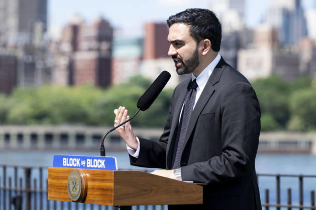 May 28, 2026, Queens, New York, United States: New York City Mayor ZOHRAN MAMDANI (D) speaking at a press conference about housing in Whitey Ford Field in Queens, New York. Queens United States - ZUMAb161 20260528_aap_b161_013 Copyright: xMichaelxBrochsteinx