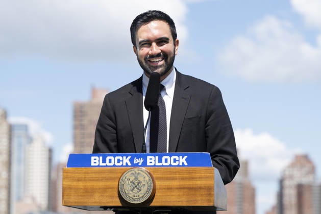 May 28, 2026, Queens, New York, United States: New York City Mayor ZOHRAN MAMDANI (D) speaking at a press conference about housing in Whitey Ford Field in Queens, New York. Queens United States - ZUMAb161 20260528_aap_b161_011 Copyright: xMichaelxBrochsteinx