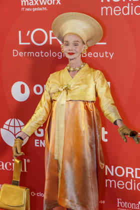 28 05 2026 Düsseldorf Guest at the second charity gala to benefit the Umbrella Foundation at the Hyatt Regency Hotel in Düsseldorfs Medienhafen The Umbrella Foundation has been provi
