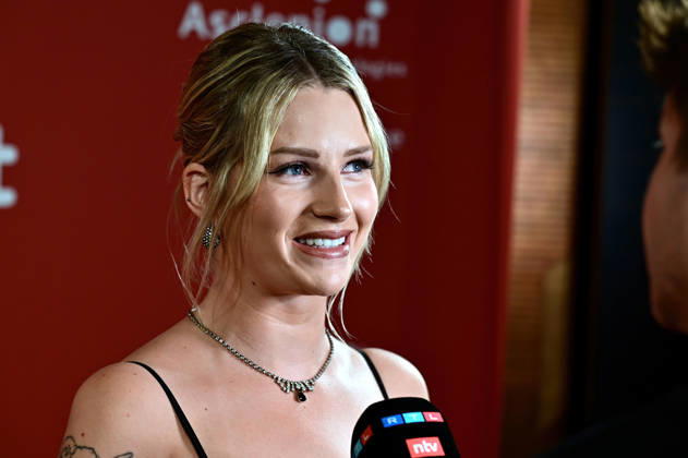 Charity Night of the Umbrella Foundation Lottie Moss on the occasion of the Charity Night of the Umbrella Foundation on 28 05 2026 at the Hyatt Regency Düsseldorf 20260528MWI125365