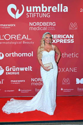 Charity Night of the Umbrella Foundation Janina Witte on the occasion of the Charity Night of the Umbrella Foundation on 28 05 2026 at the Hyatt Regency Düsseldorf 20260528MWI125918