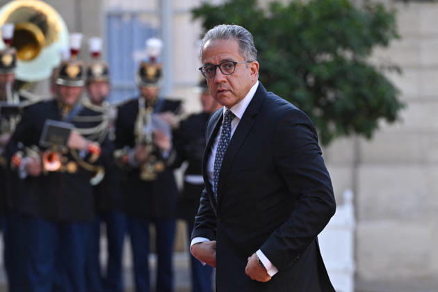 Invited guests arrive for a state dinner at the Elysee UNESCO’s Director General Khaled El-Enany arrives for a state dinner as part of Indonesia s President s visit at The Elysee Presidential Palace in Paris on May 28, 2026. Photo by Firas Abdullah ABACAPRESS.COM Paris Ile-de-France France  Copyright: xAbdullahxFiras ABACAx