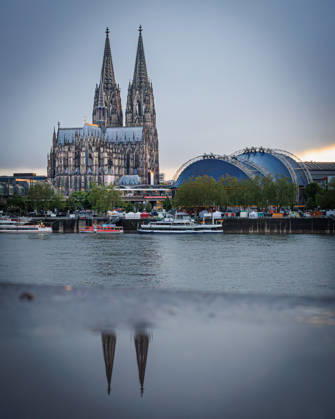 Cologne cathedral with musical dome photographed from the right bank of the Rhine Cologne cathedral with musical dome photographed from the right bank of the Rhine with reflection of the cathedral towers Cologne NRW Germany Copyright: xBSxPressefoto B.Hoffmannx