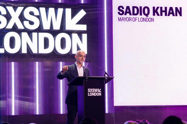 SWSX London 2026 Welcome Address at SXSW London Stage with Mayor of London Sadiq Khan, Francine Lacqua and Patrick Moore, Credit:Ewelina Stachurska Show Me You Ewelina Stachurska Avalon United Kingdom, London, SXSW London Stage, Shoreditch  Copyright: xEwelinaxStachurskaxShowxMexYoux xEwelinaxStachurskax xAvalonx 1107129270
