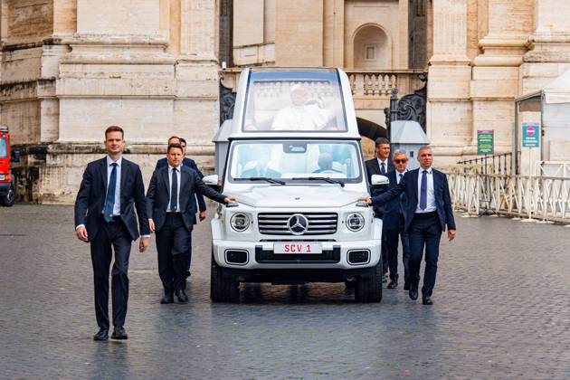 June 3, 2026, Citta Del Vaticano: An handout image provided by Vatican Media shows Pope Leo XIV during his weekly General Audience in Vatican City, 3 June 2026 Cordon Press 