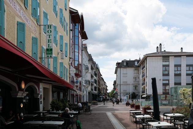 PREPARATIVES G7 PHOTOPQR LE DAUPHINE Grégory YETCHMENIZA Évian les Bains 03 06 2026 Evian les Bains Haute Savoie , June 3rd Twelve days before the G7 summit, security measures in the town of Evian les Bains are becoming increasingly visible, as evidenced by the temporary military zone ZMT on the lakefront The Royal Hotel which will host the summit overlooks the town Grégory Yetchmeniza Le Dauphiné Evian, France, june 3rd 2026 Twelve days before the G7 summit, security measures in the town of Evian les Bains are becoming increasingly visible, as evidenced by the temporary military zone ZMT on the lakefront The Royal Hotel, which will host the summit, overlooks the town Évian les Bains Haute Savoie Rhône Alpes France  Copyright: xPHOTOPQR LExDAUPHINE MAXPPPxGrégoryxYETCHMENIZAx 20260603JDL1772 20260603JDL1772