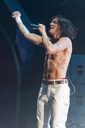 LANY perform at Manchester Apollo Paul Klein of American pop rock band LANY performs at O2 Apollo, Manchester, England, 3rd June 2026, Credit:Mike Gray MIKE GRAY - B4227 Avalon  Copyright: xMikexGrayx xMIKExGRAYx-xB4227x xAvalonx 1107606007