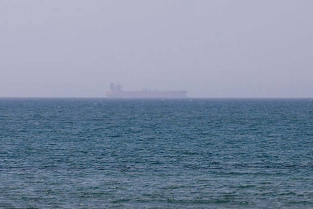 Vessels continue waiting for passage through the Strait of Hormuz GULF OF OMAN - JUNE 4: A screen grab taken from a video shows commercial vessels waiting in the Gulf of Oman after applying for transit permits to pass through the Strait of Hormuz, on June 4, 2026. Iran s Islamic Revolutionary Guard Corps (IRGC) announced that all shipowners and captains seeking passage through the strategic waterway must obtain authorization through the newly established Persian Gulf Waterway Management Authority. More than 300 vessels have reportedly submitted permit applications while awaiting approval for transit. Stringer Anadolu Gulf of Oman Gulf of Oman. Editorial use only. Please get in touch for any other usage.  Copyright: x2026xAnadoluxStringerx