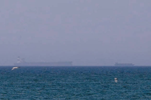 Vessels continue waiting for passage through the Strait of Hormuz GULF OF OMAN - JUNE 4: A screen grab taken from a video shows commercial vessels waiting in the Gulf of Oman after applying for transit permits to pass through the Strait of Hormuz, on June 4, 2026. Iran s Islamic Revolutionary Guard Corps (IRGC) announced that all shipowners and captains seeking passage through the strategic waterway must obtain authorization through the newly established Persian Gulf Waterway Management Authority. More than 300 vessels have reportedly submitted permit applications while awaiting approval for transit. Stringer Anadolu Gulf of Oman Gulf of Oman. Editorial use only. Please get in touch for any other usage.  Copyright: x2026xAnadoluxStringerx