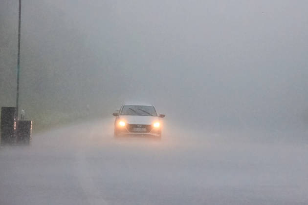 Thunderstorms move across Germany On 4 June 2026, several thunderstorms and storms moved across large parts of Germany One of the focal points was in North Rhine-Westphalia Strong wind shear caused several suspected tornadoes The thunderstorms were accompanied by heavy rain, squalls