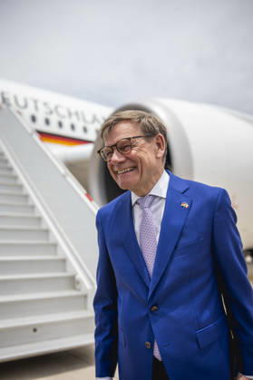 Johann Wadephul CDU , Federal Foreign Minister, photographed during his arrival in Mexico City, 04 06 2026 Photographed on behalf of the Federal Foreign Office Mexico City Mexico Copyright: xJulianexSonntag AAx