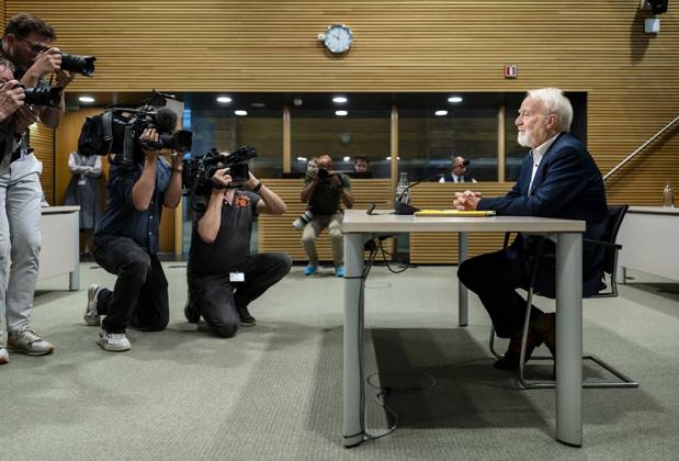 THE HAGUE - Jaap van Dissel, former director of the RIVM, during day four of the public hearings of the parliamentary inquiry committee into the coronavirus policy. REMKO DE WAAL ANP netherlands out - belgium out  Copyright: xx x560145255x originalFilename: 560145255.jpg