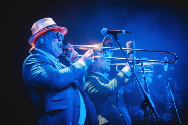 Fat Freddy™s Drop live in Copenhagen, Denmark Copenhagen, Denmark. 04th, June 2026. The New Zealand band Fat Freddy™s Drop performs a live concert at Poolen in Copenhagen. Here musician Joe Lindsay is seen live on stage. Denmark, Copenhagen  Copyright: xGonzalesxPhoto ChristianxHjorthx