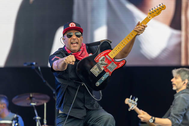 Music Festival Rock im Park 2026 Tom Morello, Nuremberg, 05 06 2026 Guitarist Tom Morello performing live on stage He plays a black Telecaster guitar with red Harlem Hellfighters paint job and shows energetic stage presence Nuremberg Bavaria Germany 20260605-1V9A9087-M4000